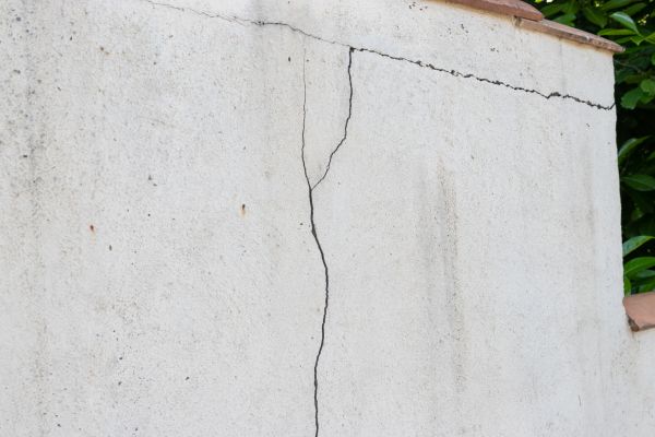 Foundation Crack Patching in Valrico