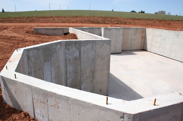 Exterior Foundation Service in Valrico